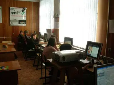 На уроке истории в седьмом классе