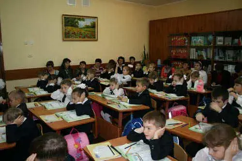 img6.JPG (22782 bytes)